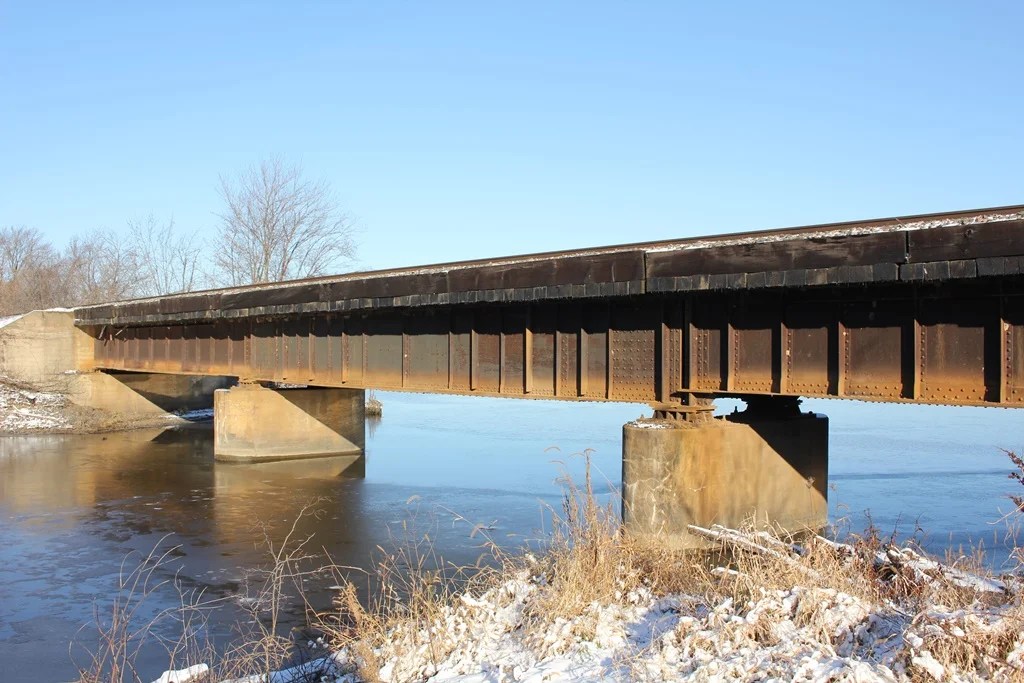 DM&E Basswood Creek Bridge